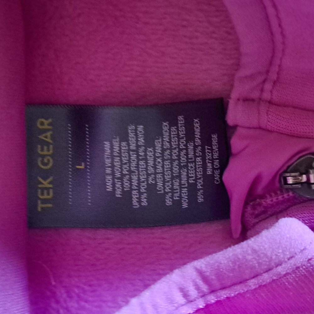 Woman's winter vest size large. New with tags. TEK GEAR - Picture 2 of 7